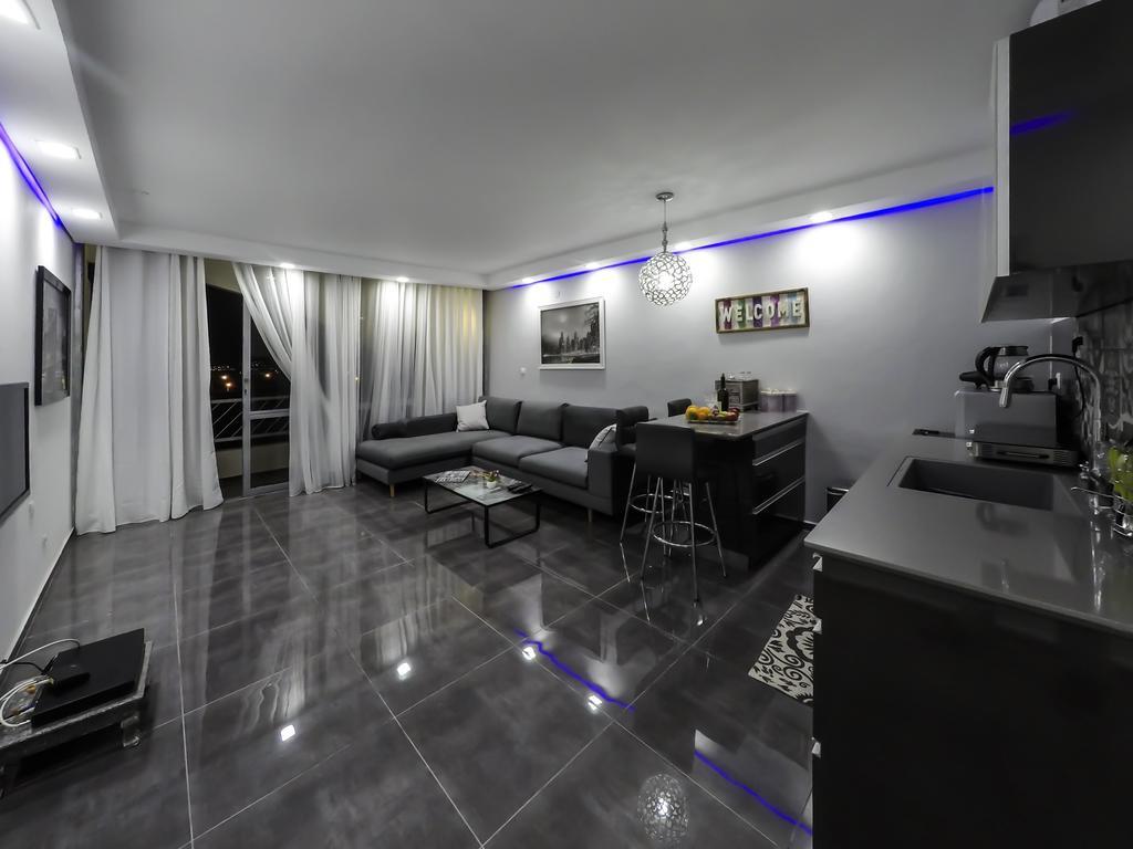 Eden Suite Eilat Room photo